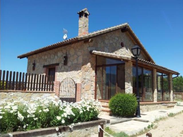 Chalet en venta en Burgohondo, Ávila