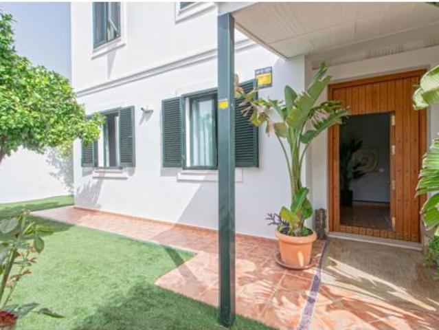 Chalet en venta en Burguillos, Sevilla