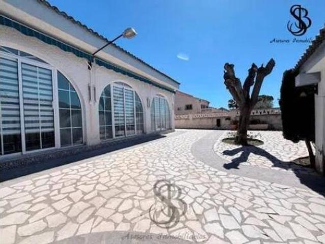 Chalet en venta en Pisnella, l'Alacantí