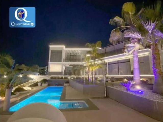 Chalet en venta en Hoya de los Patos, Busot