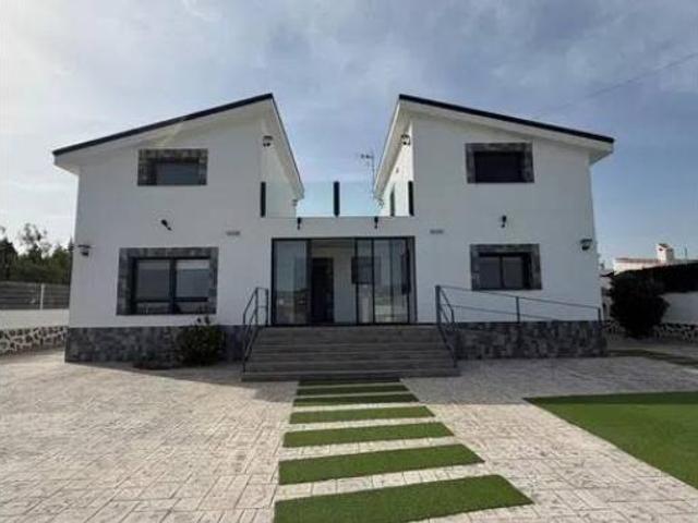 Chalet en venta en l'Alacantí, Valencia
