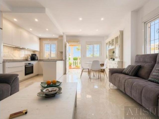 Chalet en venta en Urbanización Valle Dorado, l'Alacantí