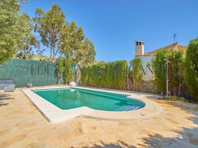 Chalet en venta en Urbanización Valle Dorado, l'Alacantí