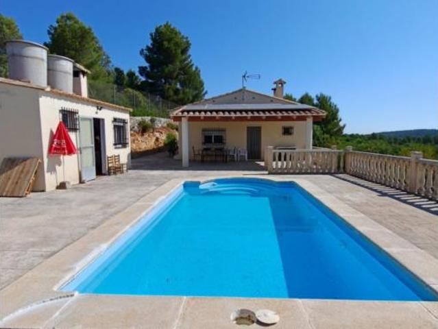 Chalet en venta en La Hoya de Buñol, Valencia