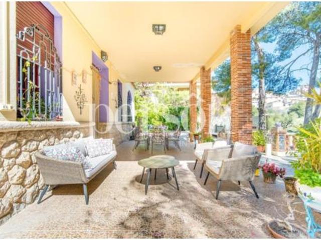 Chalet en venta en La Hoya de Buñol, Valencia