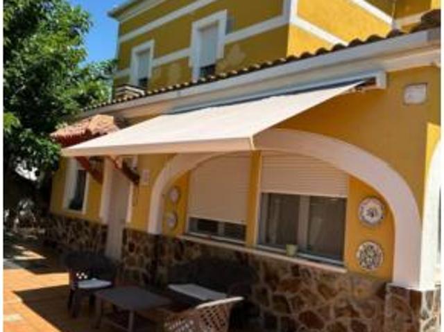 Chalet en venta en Cabanillas Del Campo, Castilla-La Mancha