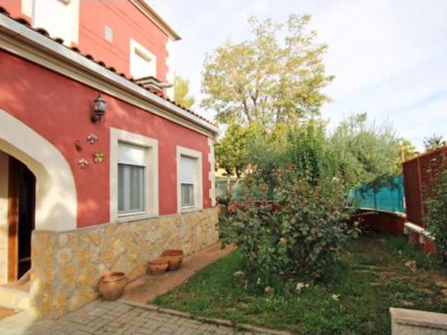 Chalet en venta en Cabanillas Del Campo, Castilla-La Mancha