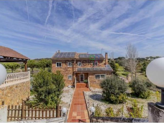 Chalet en venta en Campo de Golf-Polígono 13, Cabanillas Del Campo