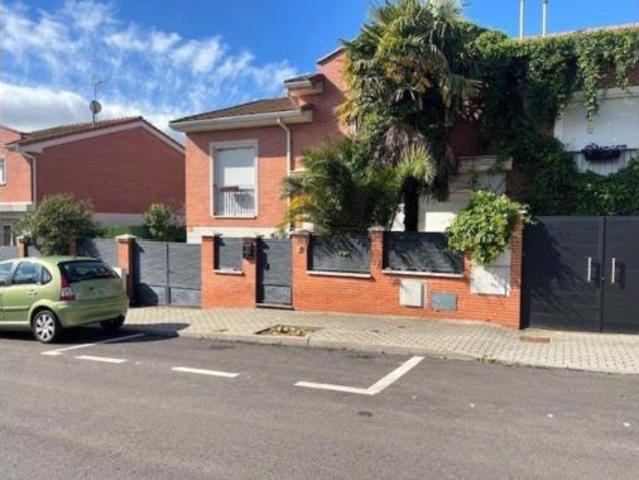 Chalet en venta en Cabanillas Del Campo, Castilla-La Mancha