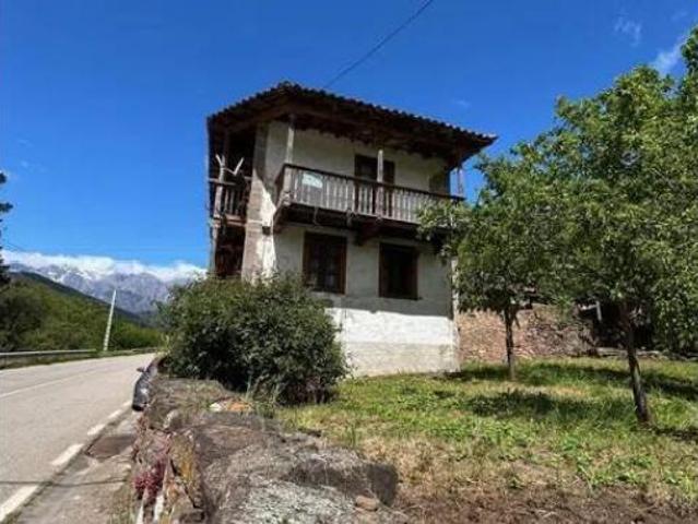 Chalet en venta en Cabezón De Liébana, Cantabria