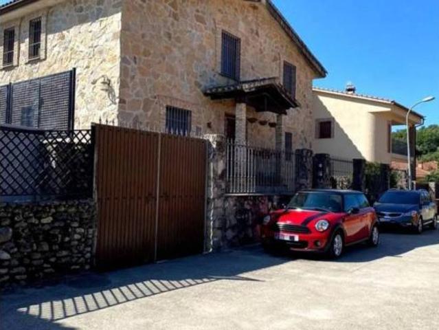 Chalet en venta en Cabezuela Del Valle, Extremadura