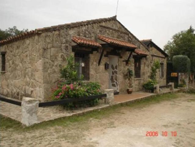 Chalet en venta en Cabrero, Extremadura
