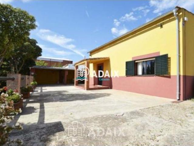 Chalet en venta en Polígono Ganadero, Cáceres