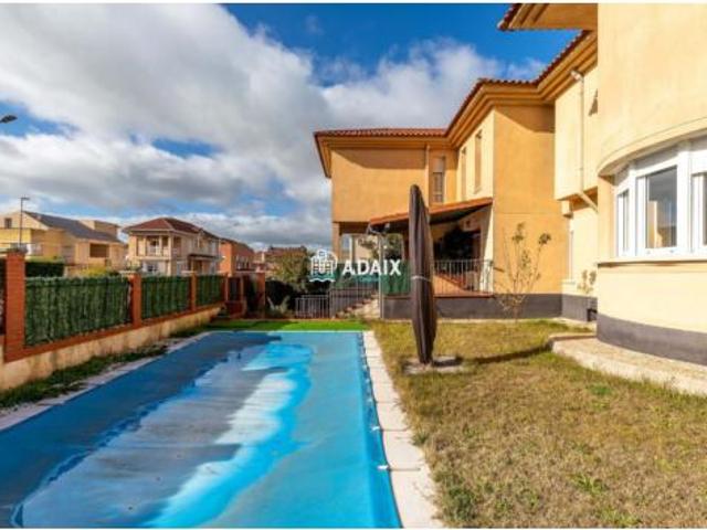 Chalet en venta en R-66-A (El Arco), Cáceres