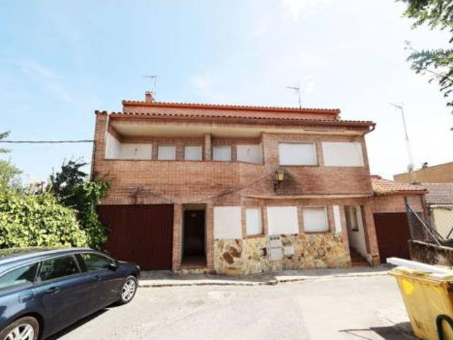 Chalet en venta en Cadalso De Los Vidrios, Madrid