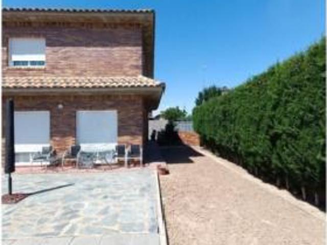 Chalet en venta en Zaragoza, Aragón