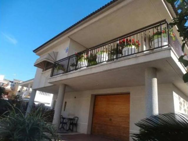 Chalet en venta en Segur de Calafell, Baix Penedès