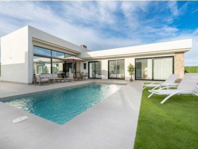 Chalet en venta en Urbanización Coto Riñales, Noroeste