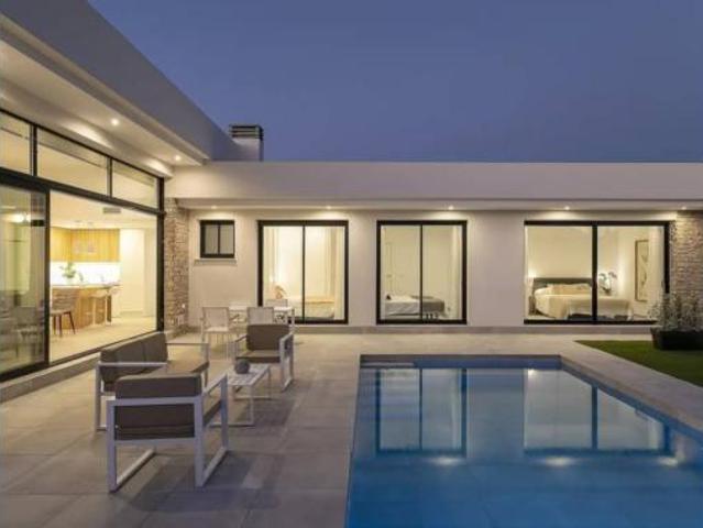 Chalet en venta en Cañada de Manrique, Noroeste