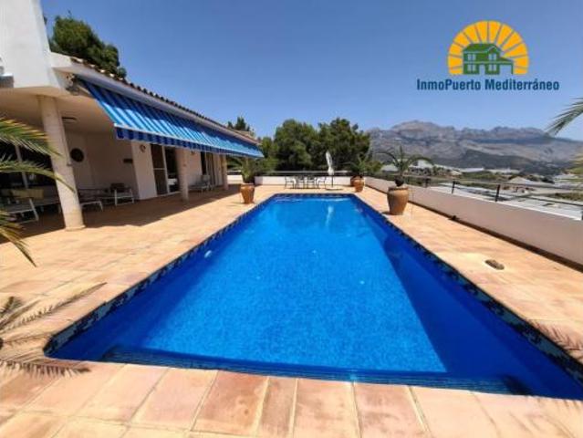 Villa en venta en Callosa D'en Sarrià, Urbanización Sierra Verde