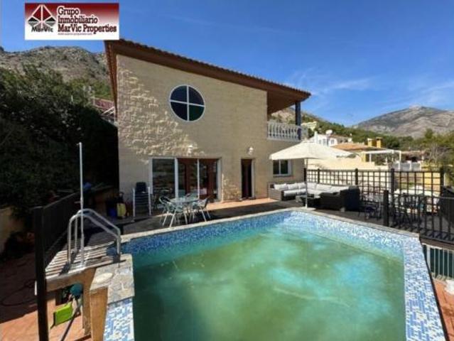 Chalet en venta en la Marina Baixa, Valencia