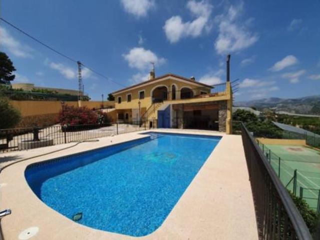 Chalet en venta en Callosa D'en Sarrià, Urbanización Sierra Verde