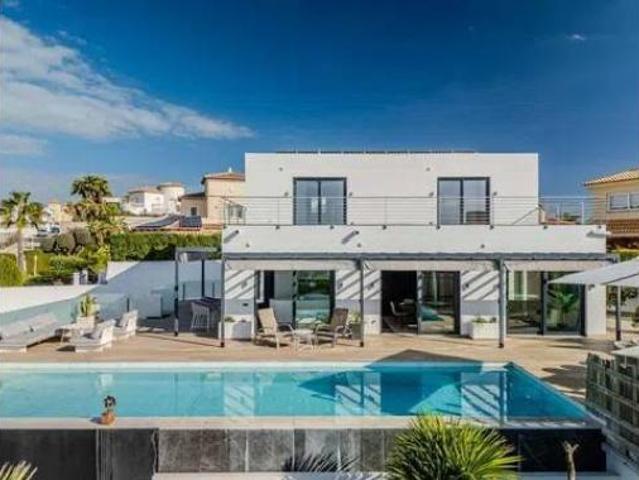 Chalet en venta en Urbanització Les Cometes, la Marina Alta