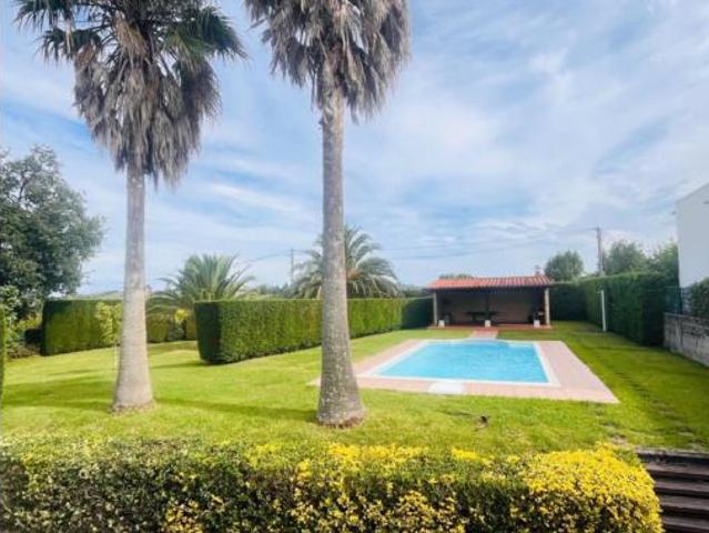 Chalet en venta en Camargo