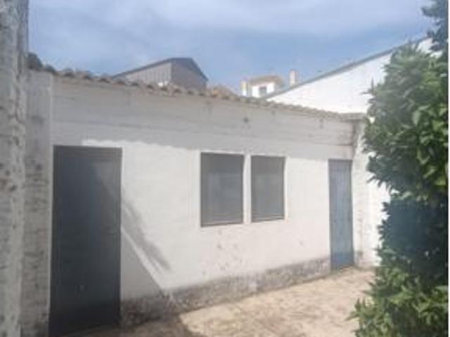Chalet en venta en Camas, Andalucía