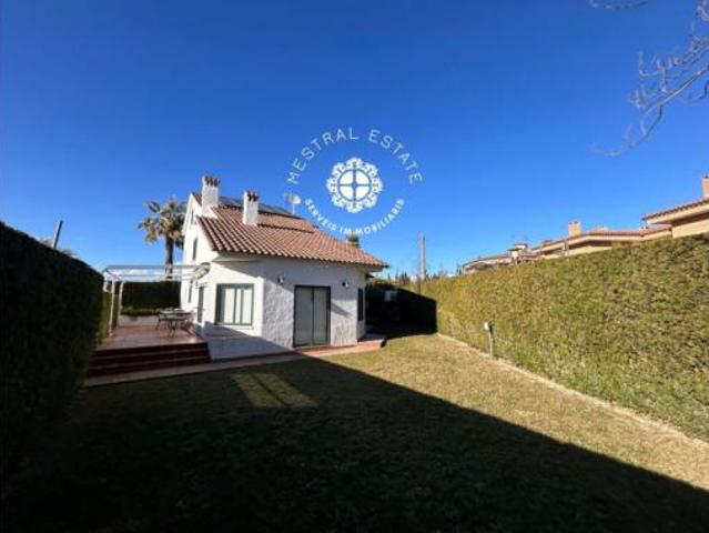 Chalet en venta en Vilafortuny, Baix Camp