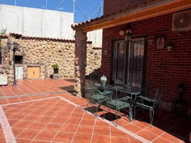 Chalet en venta en Campo Real, Comunidad de Madrid