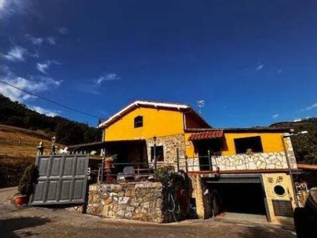 Chalet en venta en Candamo, Asturias