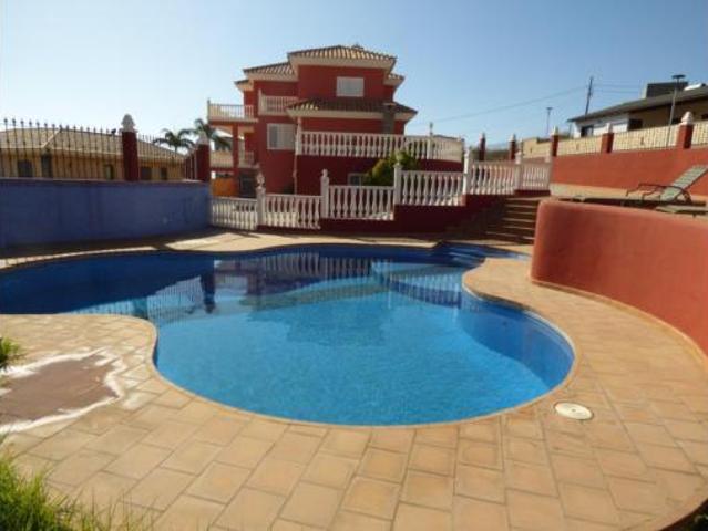 Chalet en venta en Araya, Candelaria