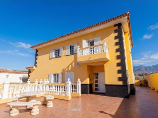 Chalet en venta en Araya, Candelaria
