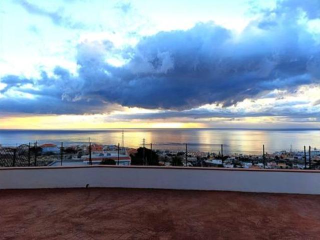 Chalet en venta en Araya, Candelaria