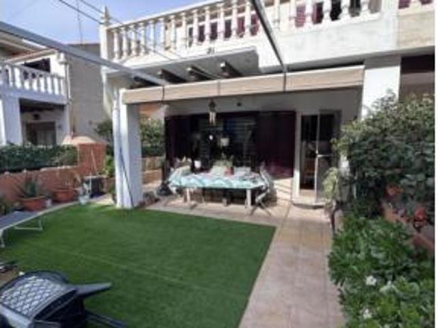 Chalet en venta en Platja de Canet, el Camp de Morvedre