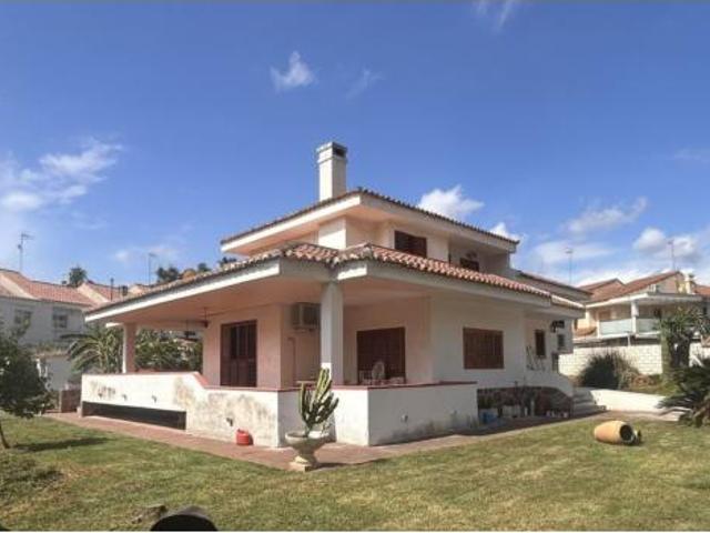 Chalet en venta en Canet d'en Berenguer, València / Valencia