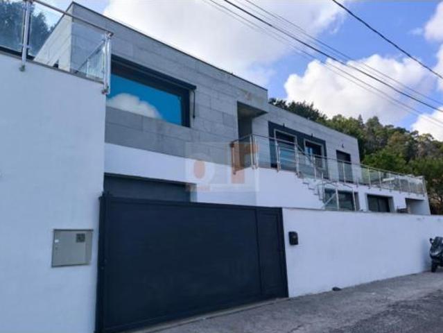 Chalet en venta en O Hío, O Morrazo