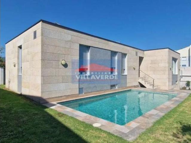Chalet en venta en Cangas, O Morrazo