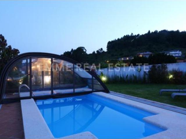 Chalet en venta en Darbo, O Morrazo