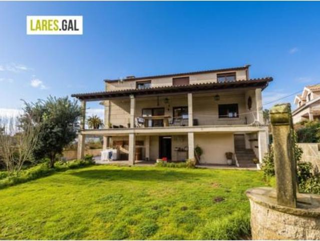 Chalet en venta en Coiro, O Morrazo