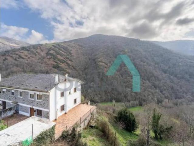 Chalet en venta en Cangas Del Narcea, Asturias