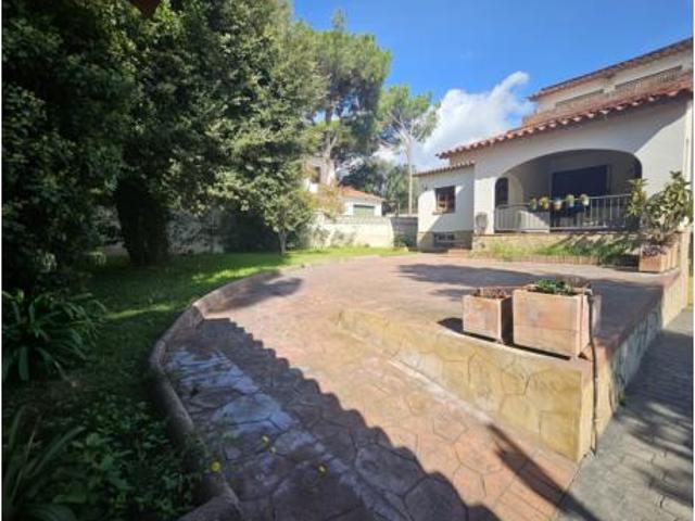 Chalet en venta en Cànoves, Vallès Oriental