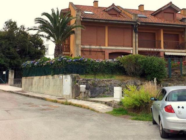 Chalet en venta en San Vicente De La Barquera, Cantabria