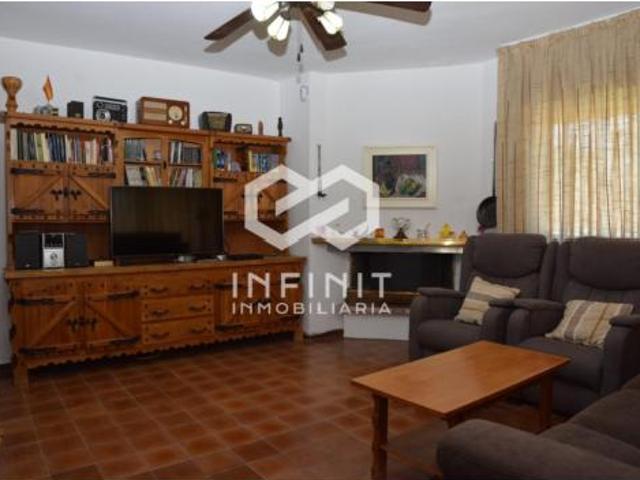 Chalet en venta en Carabaña, Madrid