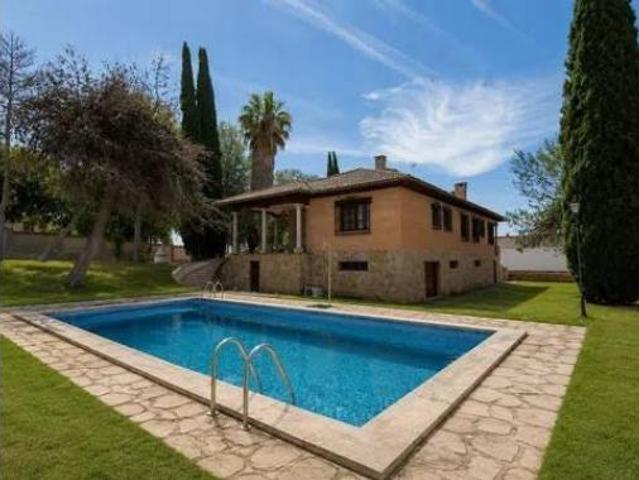 Chalet en venta en Carmena, Castilla-La Mancha