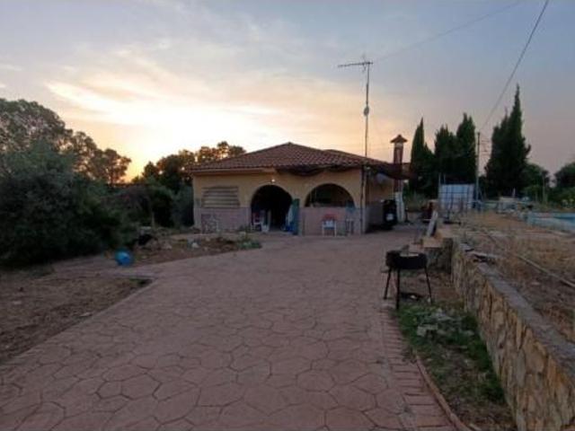Chalet en venta en Los Nietos, Carmona