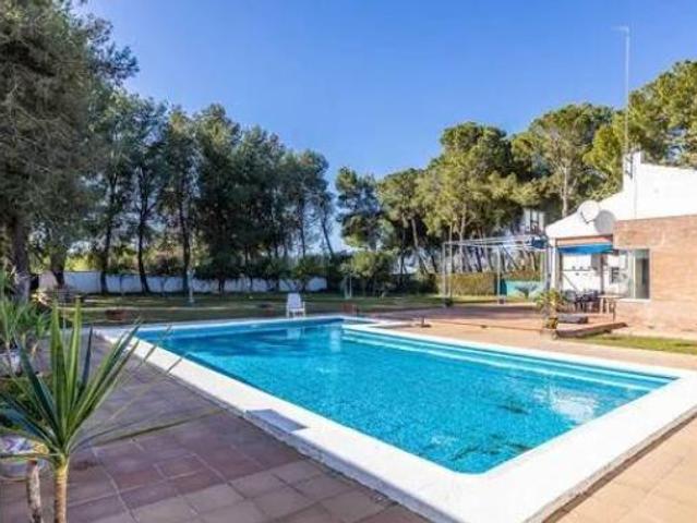 Chalet en venta en El Cervatillo, Carmona