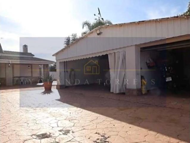 Chalet en venta en Urbanización Camposol, Carmona