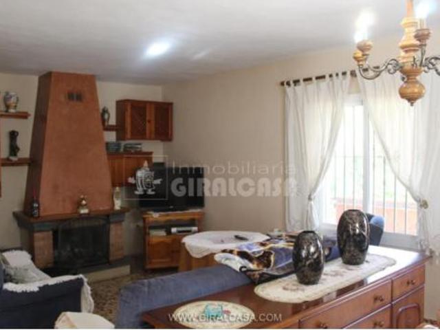 Chalet en venta en Carmona, Andalucía